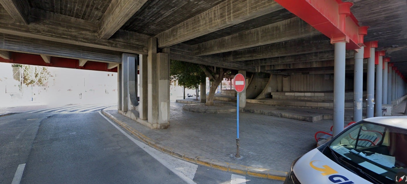 300 personas en Alicante duermen a diario en las calles según un estudio de la Red de Entidades para la Atención a Personas Sin Hogar 300 personas en Alicante duermen a diario en las calles según un estudio de la Red de Entidades para la Atención a Personas Sin Hogar