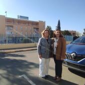 Miembros del PP frente al Hospital de Valdepeñas