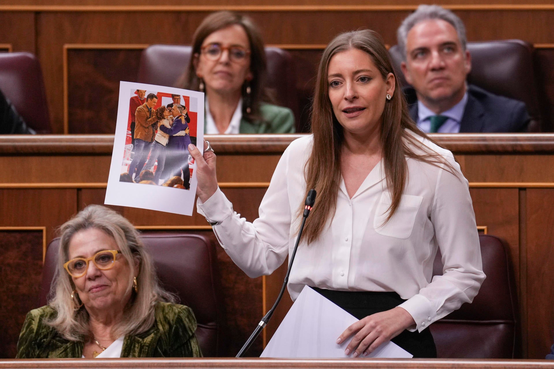 Ester Muñoz Ester Muñoz