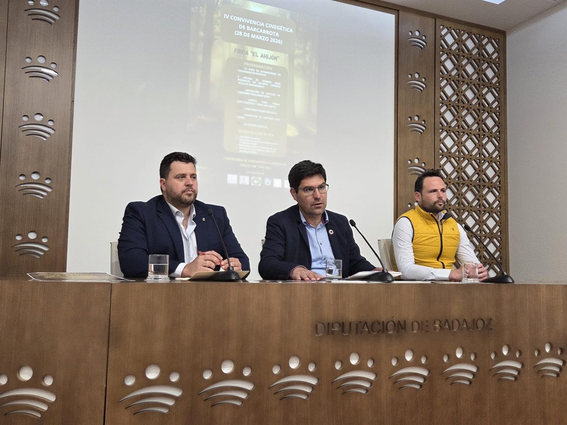 La Convivencia Cinegética de Barcarrota reunirá a profesionales y aficionados junto a 600 perros de caza La Convivencia Cinegética de Barcarrota reunirá a profesionales y aficionados junto a 600 perros de caza