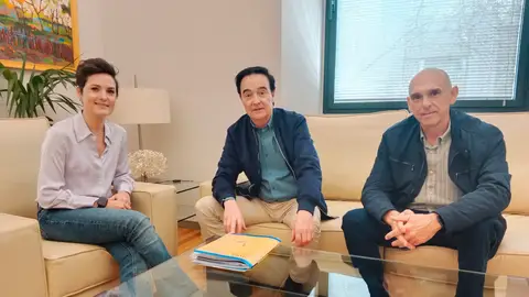 APAMEX mantiene un encuentro con la Presidenta de la Diputación de Badajoz Raquel Del Puerto APAMEX mantiene un encuentro con la Presidenta de la Diputación de Badajoz Raquel Del Puerto