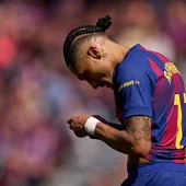 Raphinha se lesiona y hace saltar las alarmas en el Barça: más de un mes de baja Raphinha se lesiona y hace saltar las alarmas en el Barça: más de un mes de baja