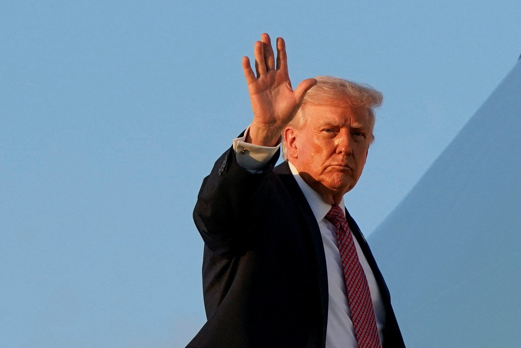 Por qué la guerra en Irán va a ir a peor: la estrategia de Trump para terminarla pasa por "escalar" el conflicto y "dar un golpe decisivo" Por qué la guerra en Irán va a ir a peor: la estrategia de Trump para terminarla pasa por "escalar" el conflicto y "dar un golpe decisivo"