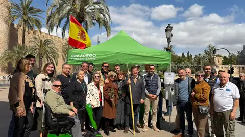 Punto informativo contra Mercosur de Vox en Elche. Punto informativo contra Mercosur de Vox en Elche.