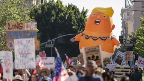 Imagen de archivo de la manifestación 'No kings' contra Donald Trump Imagen de archivo de la manifestación 'No kings' contra Donald Trump