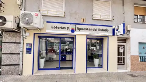 Administración de lotería número 2 'La Frontera’ de Petrer. Administración de lotería número 2 'La Frontera’ de Petrer.