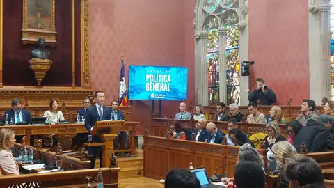 El presidente del Consell de Mallorca, Llorenç Galmés, interviene en el Debate de Política General del Consell de Mallorca. El presidente del Consell de Mallorca, Llorenç Galmés, interviene en el Debate de Política General del Consell de Mallorca.