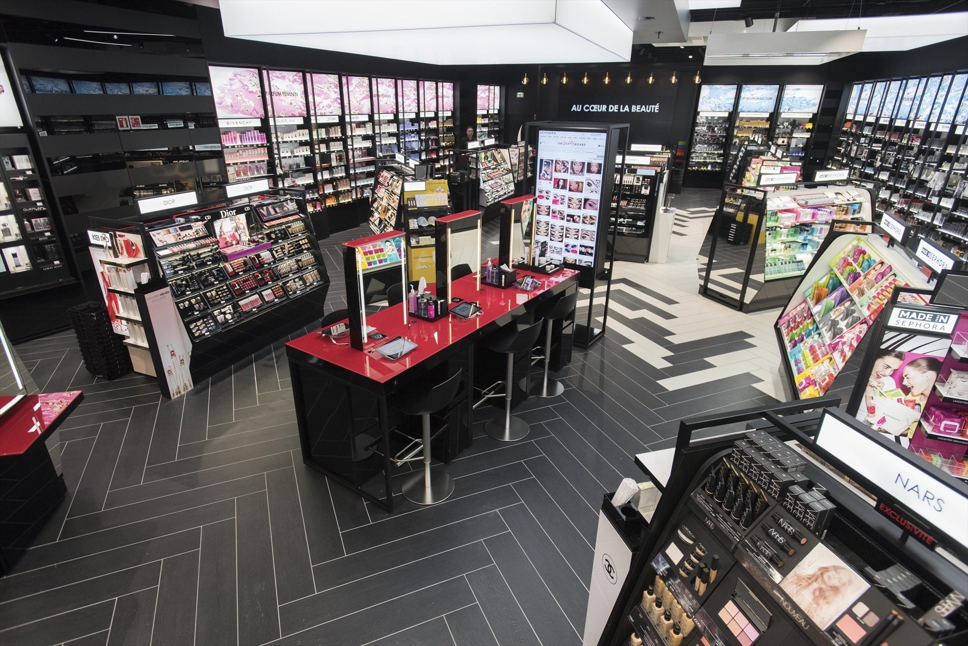 Foto de archivo de una tienda Sephora Foto de archivo de una tienda Sephora
