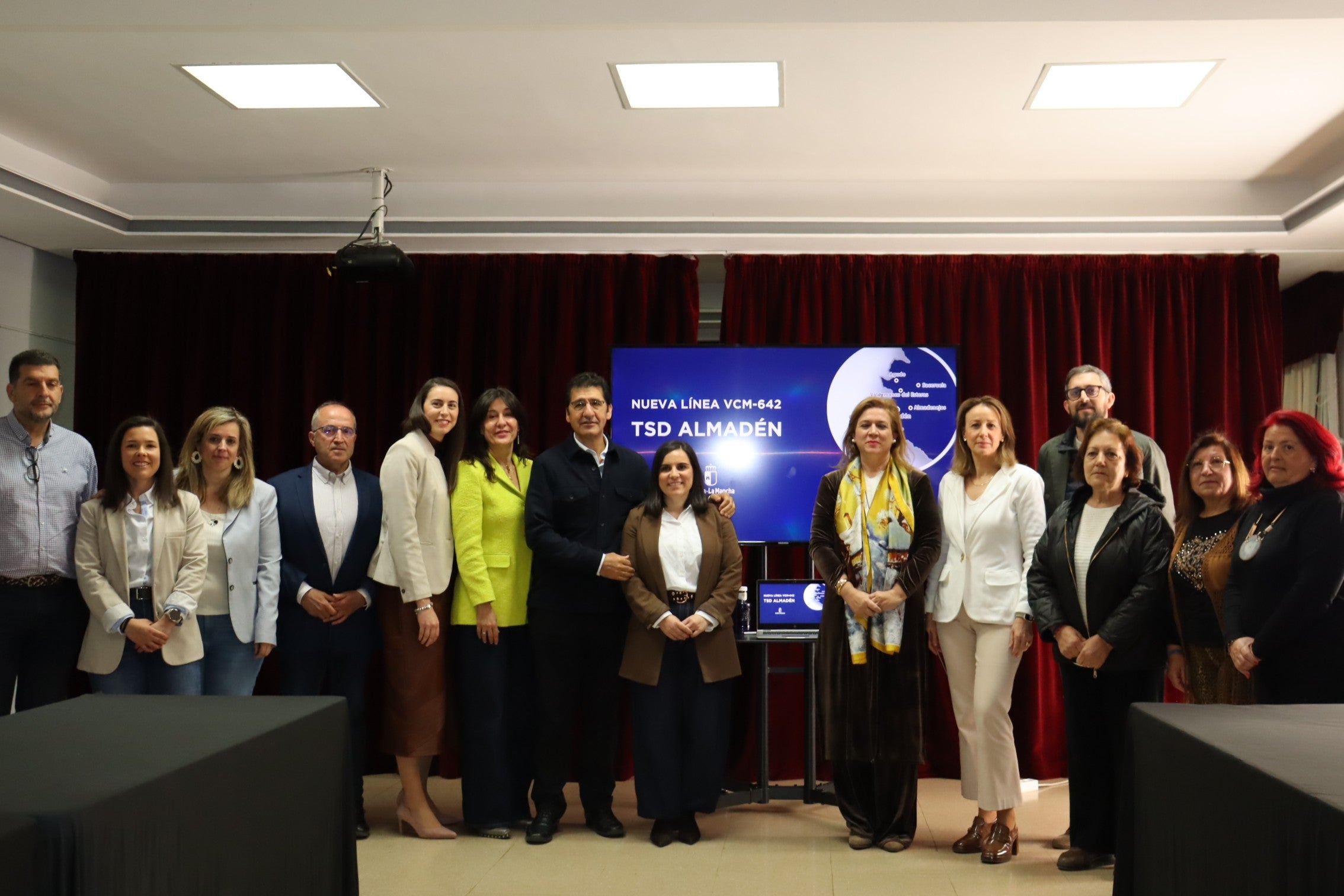 El Transporte Sensible a la Demanda del Gobierno de Castilla-La Mancha llegará en verano a la comarca de Almadén El Transporte Sensible a la Demanda del Gobierno de Castilla-La Mancha llegará en verano a la comarca de Almadén