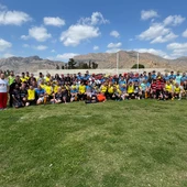 La convivencia posterior entre jugadores y aficiones en el tradicional tercer tiempo puso el broche a un día de deporte y compañerismo. La convivencia posterior entre jugadores y aficiones en el tradicional tercer tiempo puso el broche a un día de deporte y compañerismo.