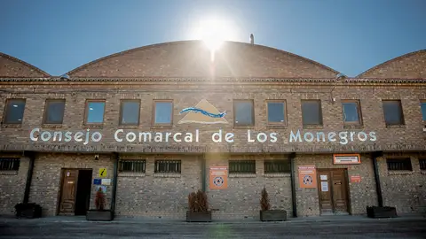 Una nueva avería de telecomunicaciones deja incomunicada a media comarca de Monegros. Una nueva avería de telecomunicaciones deja incomunicada a media comarca de Monegros.