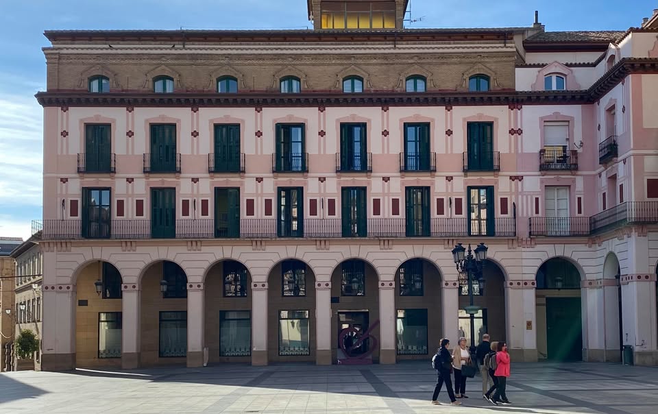 La patronal pide soluciones a los cortes de luz y comunicaciones en Ribagoza, Litera y Monegros La patronal pide soluciones a los cortes de luz y comunicaciones en Ribagoza, Litera y Monegros