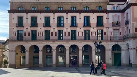 La patronal pide soluciones a los cortes de luz y comunicaciones en Ribagoza, Litera y Monegros La patronal pide soluciones a los cortes de luz y comunicaciones en Ribagoza, Litera y Monegros