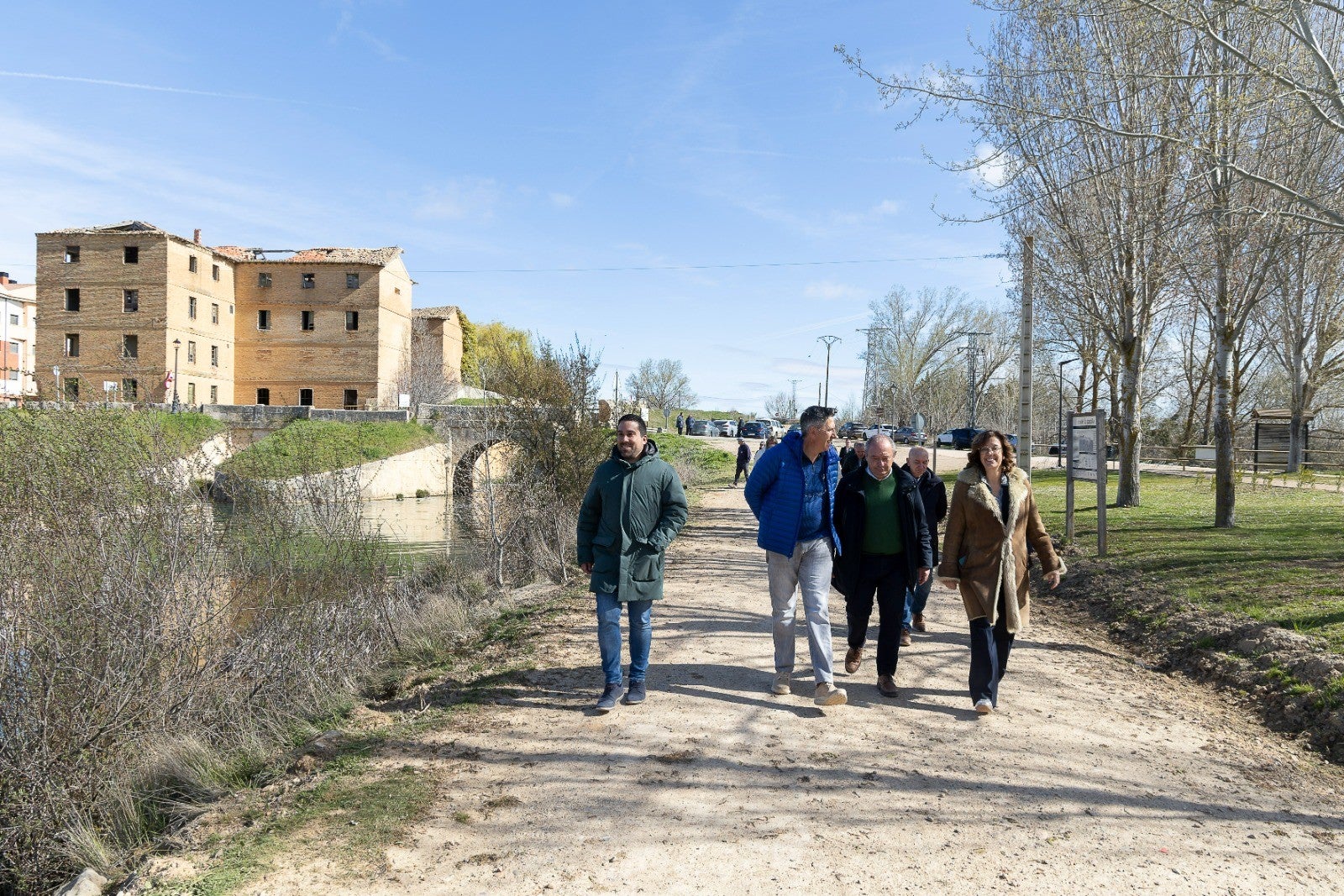El Consorcio del Canal invierte 165.000 euros en transformar el parque del Canal de Castilla y reforzar la conexión en la localidad de Grijota El Consorcio del Canal invierte 165.000 euros en transformar el parque del Canal de Castilla y reforzar la conexión en la localidad de Grijota