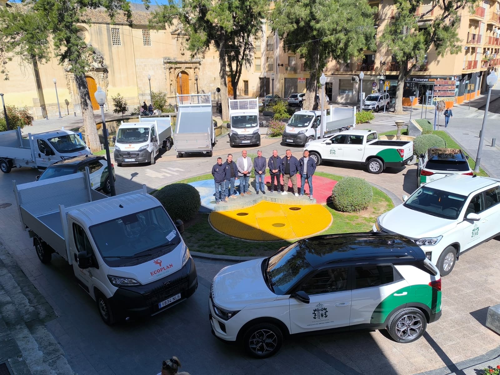 Orihuela refuerza el servicio de limpieza viaria y recogida de residuos con seis nuevos camiones y cinco vehículos auxiliares Orihuela refuerza el servicio de limpieza viaria y recogida de residuos con seis nuevos camiones y cinco vehículos auxiliares