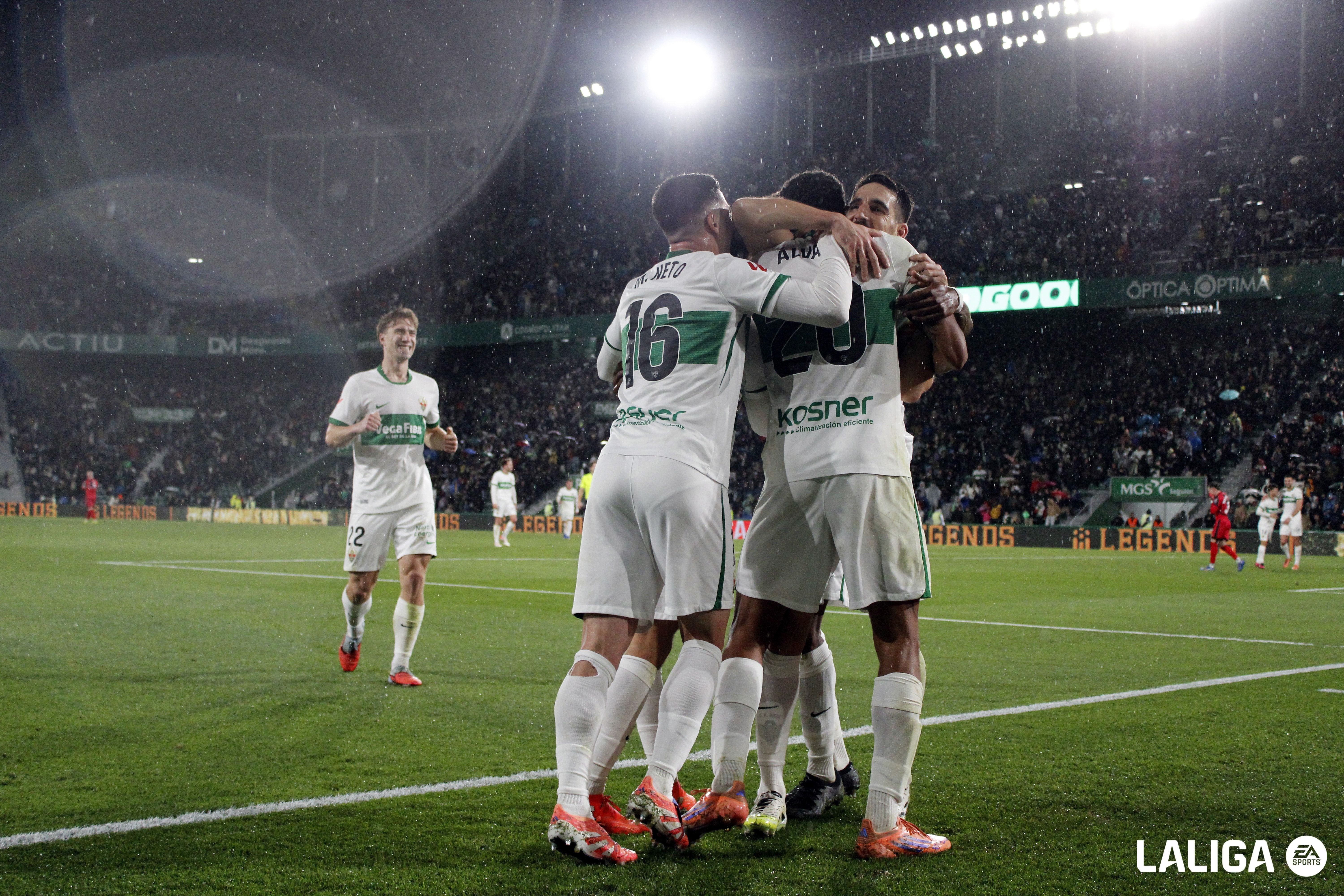 El Elche CF arranca con el derbi ante el Valencia CF un ciclo de ocho ‘finalísimas’ por la permanencia El Elche CF arranca con el derbi ante el Valencia CF un ciclo de ocho ‘finalísimas’ por la permanencia
