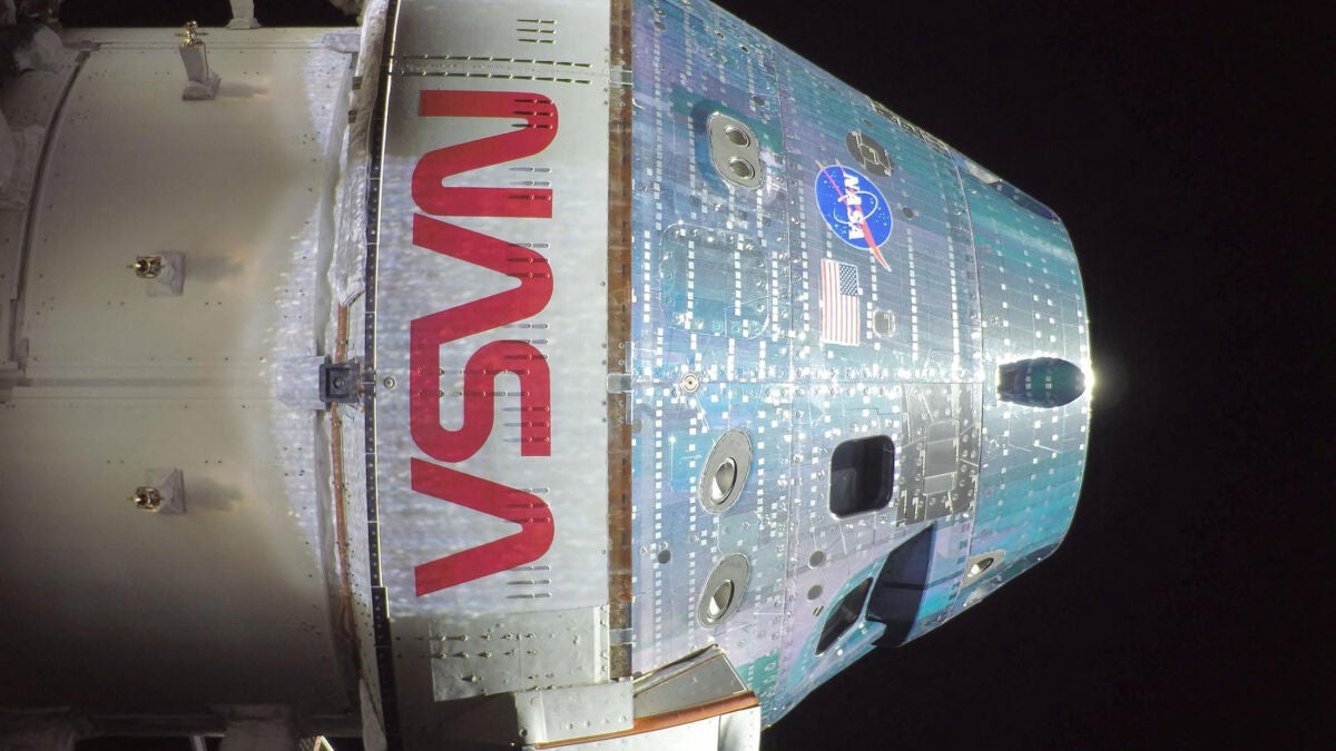 Desde macarrones con queso hasta cóctel de camarones: así es el menú de la tripulación de Artemis II rumbo a la Luna