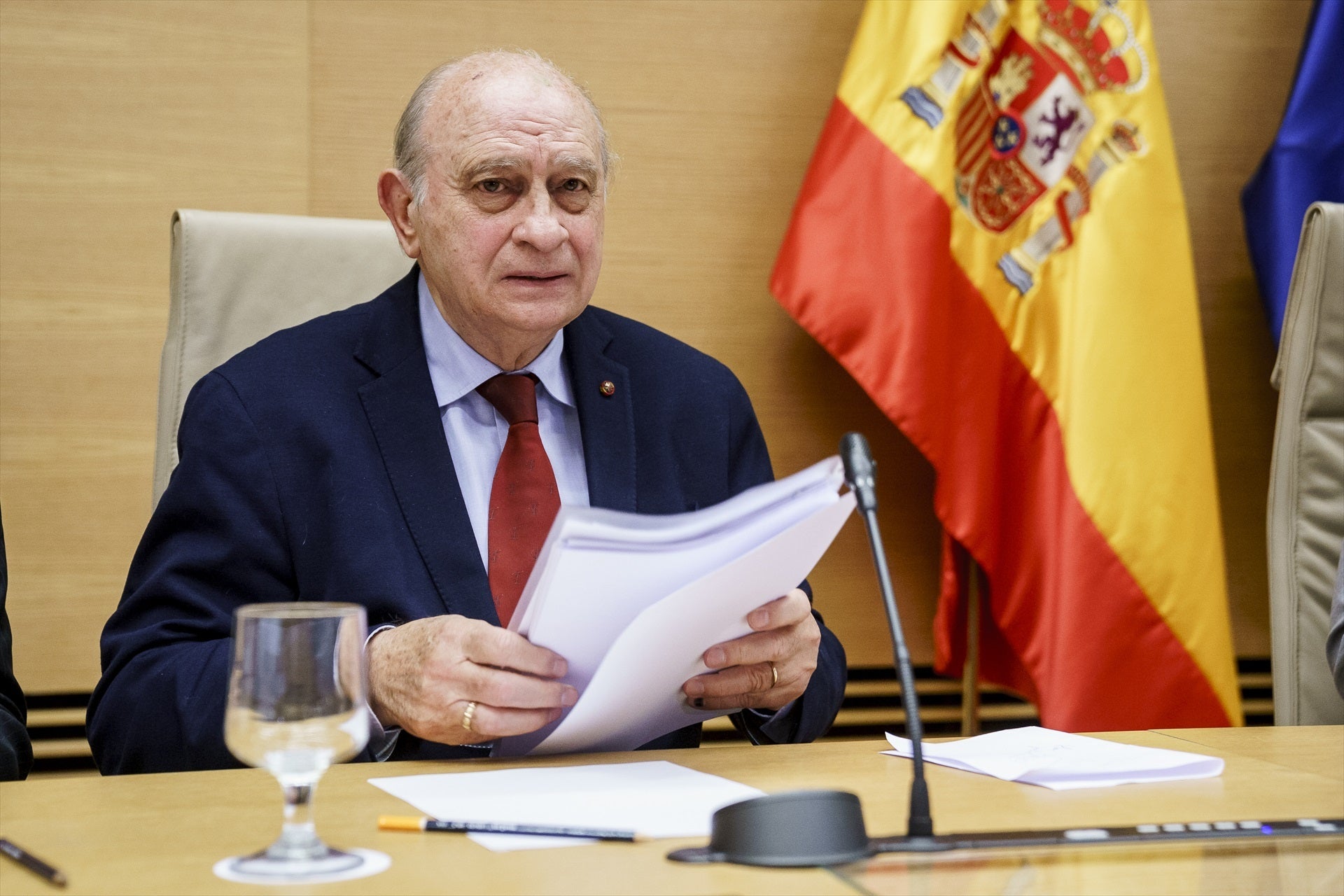 Tertulia: Corrupción antisistema