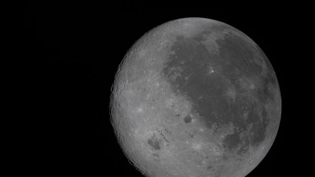 Horas clave del sobrevuelo lunar de Artemis II: la NASA vuelve a la Luna 50 años después