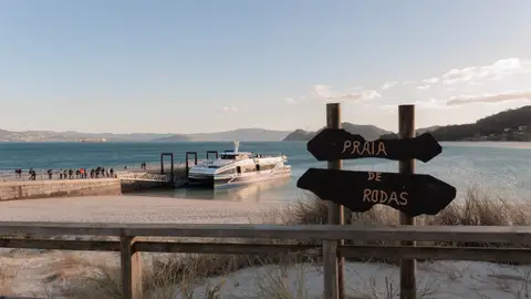 Cíes cuelga el cartel de completo Cíes cuelga el cartel de completo