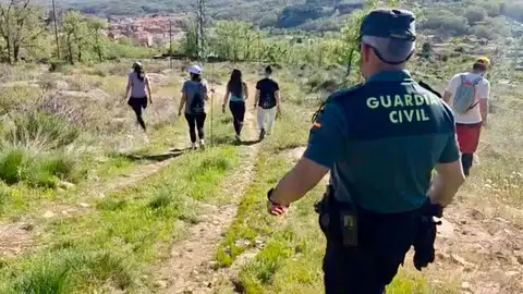 La Guardia Civil mantiene activo el dispositivo de búsqueda del hombre de 74 años desaparecido en Jarandilla de la Vera La Guardia Civil mantiene activo el dispositivo de búsqueda del hombre de 74 años desaparecido en Jarandilla de la Vera
