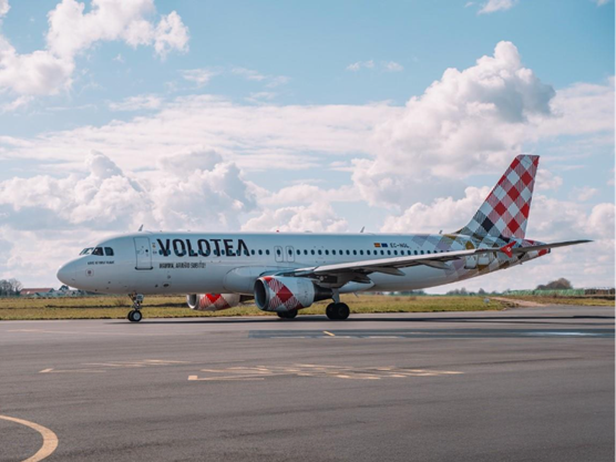 Volotea refuerza su red nacional con el inicio de la nueva ruta entre Málaga y Santander Volotea refuerza su red nacional con el inicio de la nueva ruta entre Málaga y Santander