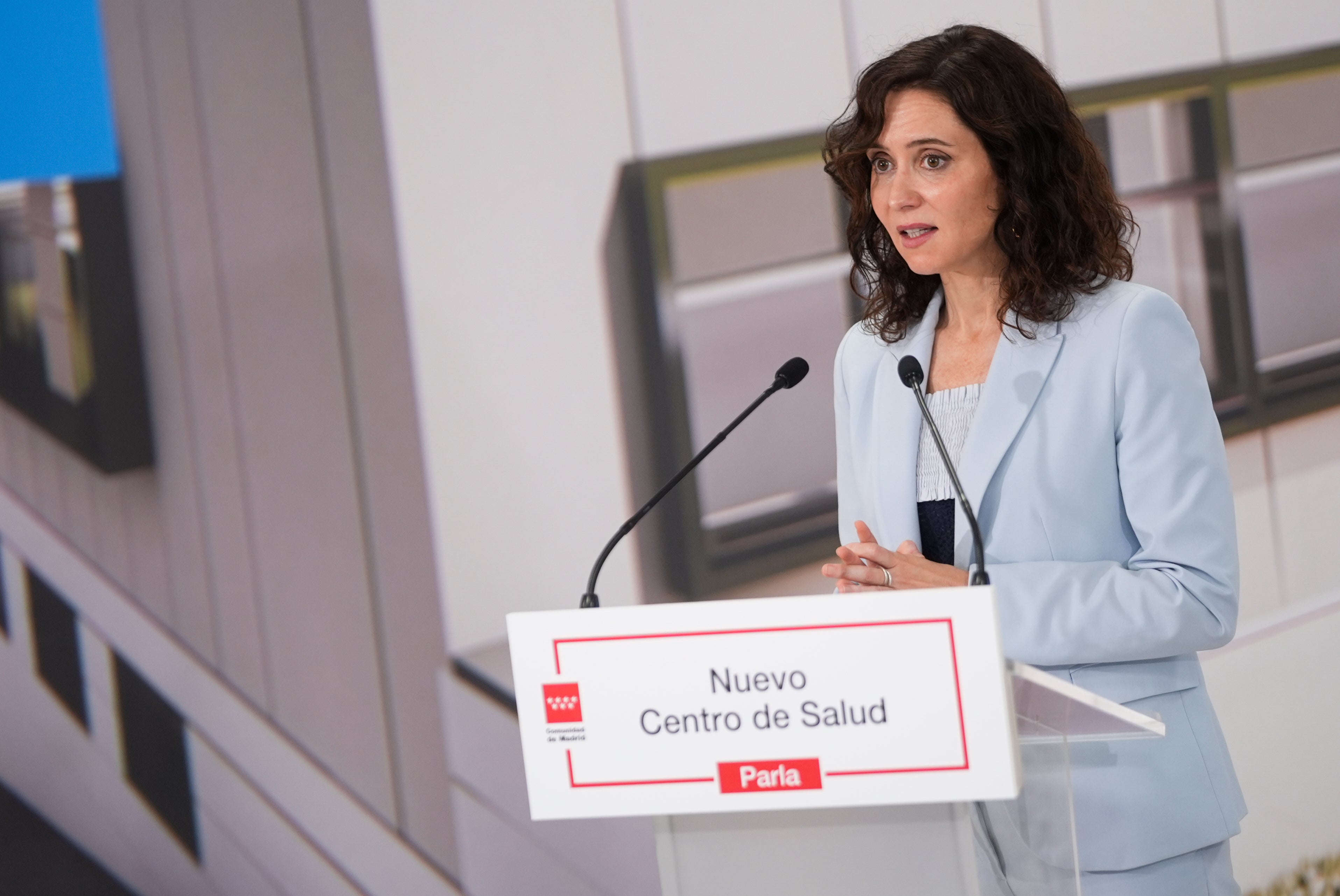 Ayuso reprocha al lehendakari Pradales que apele al origen del Guernica para pedir su traslado a Euskadi "según convenga" Ayuso reprocha al lehendakari Pradales que apele al origen del Guernica para pedir su traslado a Euskadi "según convenga"