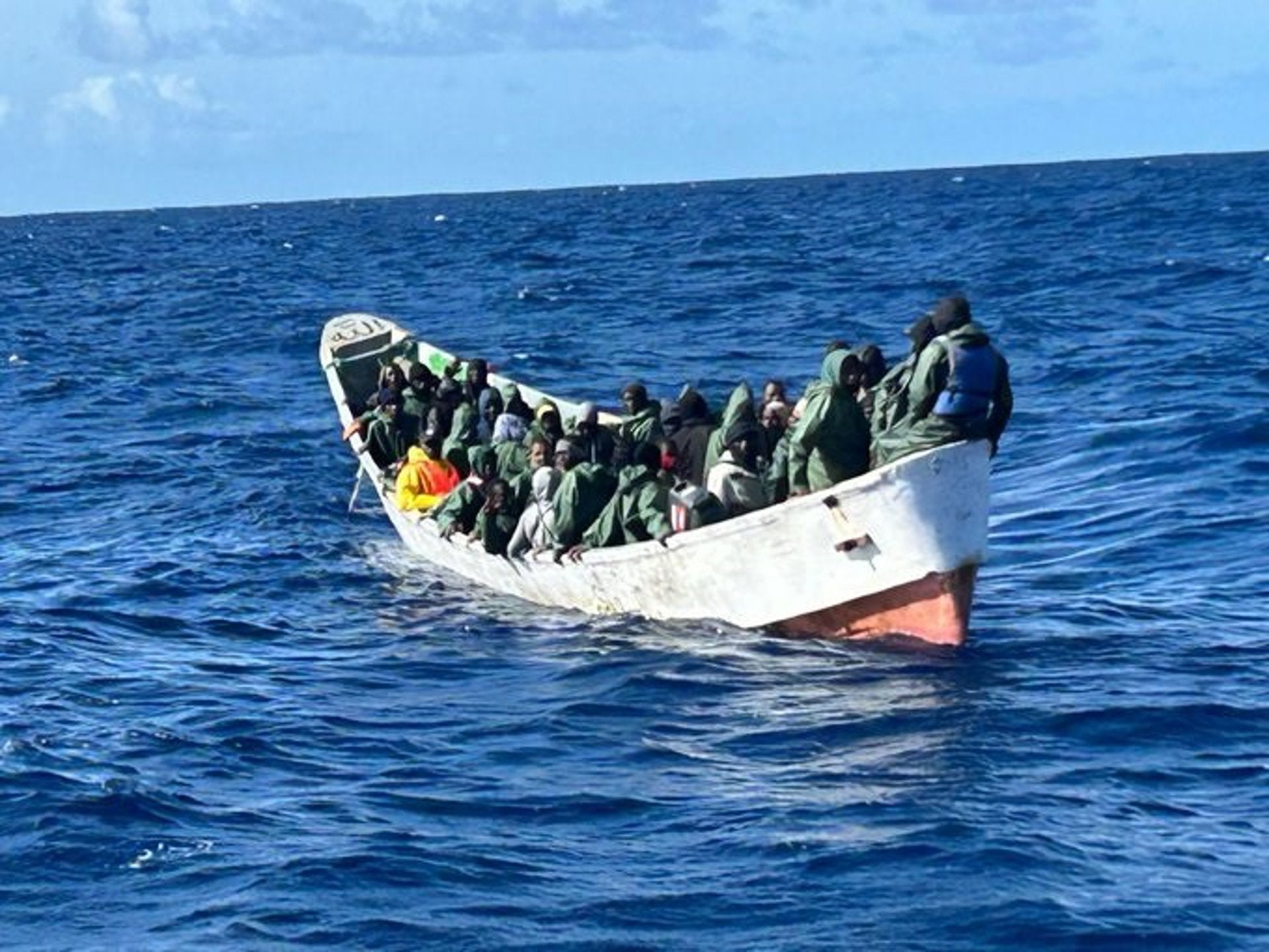 169 migrantes llegan a la isla de El Hierro 169 migrantes llegan a la isla de El Hierro
