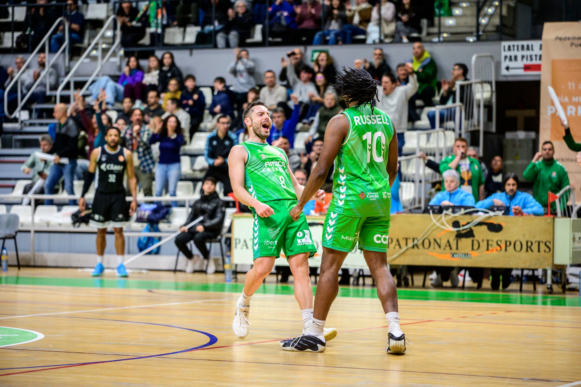 Un gran Amics se gana el derecho a soñar con el ascenso Un gran Amics se gana el derecho a soñar con el ascenso
