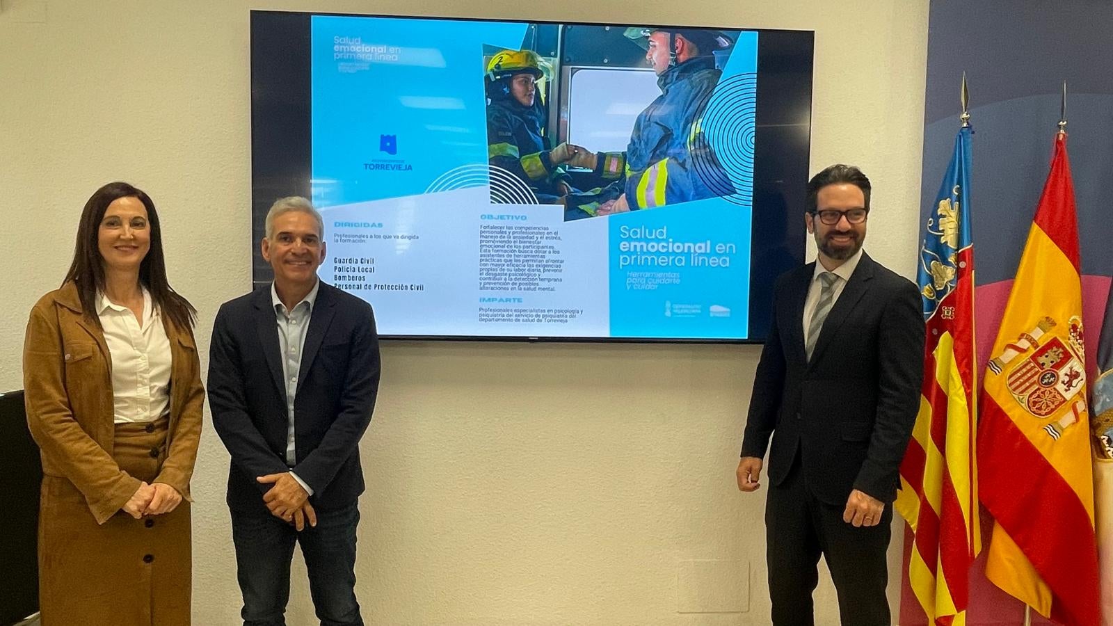 Torrevieja activa el programa 'Salud emocional en primera línea' dirigido al cuidado psicológico y el fortalecimiento emocional de profesionales Torrevieja activa el programa 'Salud emocional en primera línea' dirigido al cuidado psicológico y el fortalecimiento emocional de profesionales