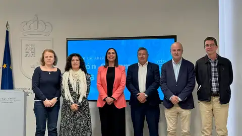 Sara Rubira en el centro de la imagen Sara Rubira en el centro de la imagen