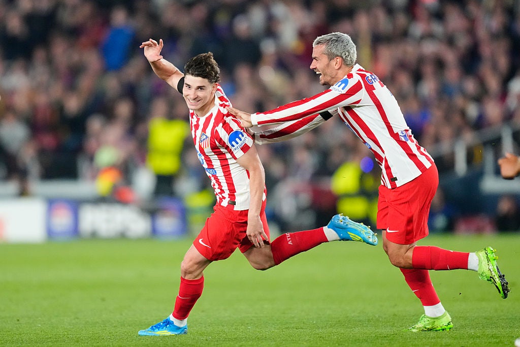 El Atlético gana en el Camp Nou y sueña con las semifinales: así lo vivimos en Radioestadio El Atlético gana en el Camp Nou y sueña con las semifinales: así lo vivimos en Radioestadio