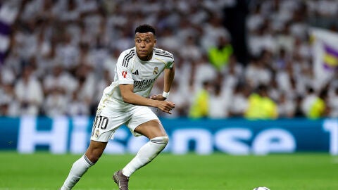 Mbapp&eacute; durante el R.Madrid - Girona