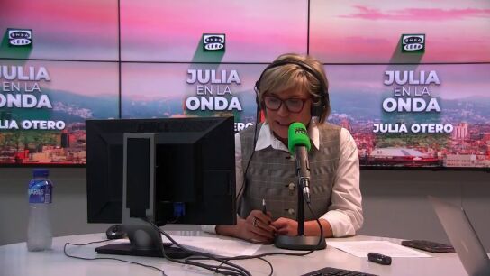Julia Otero: "S&oacute;lo un imb&eacute;cil engre&iacute;do y borracho de poder puede presumir de estar dispuesto a convertirse en un delincuente"