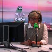 Julia Otero: "Sólo un imbécil engreído y borracho de poder puede presumir de estar dispuesto a convertirse en un delincuente"