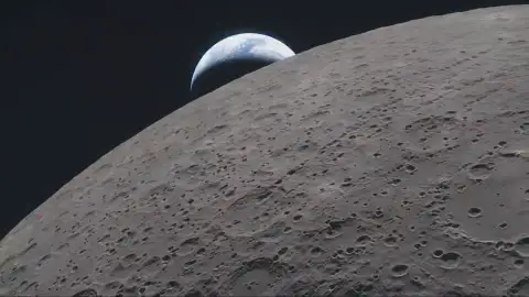 Imagen de la Luna con la Tierra de fondo Imagen de la Luna con la Tierra de fondo