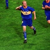 LaLiga de las camisetas retro (IV): ¿Qué podrían vestir Athletic, Alavés, Girona y Elche?