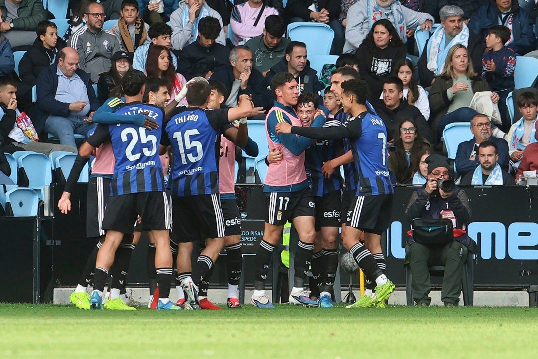 El Celta se desploma ante un Oviedo que sueña con la salvación El Celta se desploma ante un Oviedo que sueña con la salvación