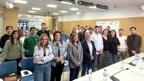 Luis Menor reivindica a “palabra fronte ao ruído político actual” Luis Menor reivindica a “palabra fronte ao ruído político actual”