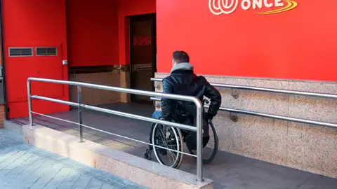 Fundación ONCE apoya a 37 asociaciones de personas con discapacidad en Extremadura durante 2025 Fundación ONCE apoya a 37 asociaciones de personas con discapacidad en Extremadura durante 2025