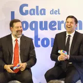 Rincón de la Victoria reconoce con el Boquerón de Plata a los hermanos Reyes Rincón de la Victoria reconoce con el Boquerón de Plata a los hermanos Reyes