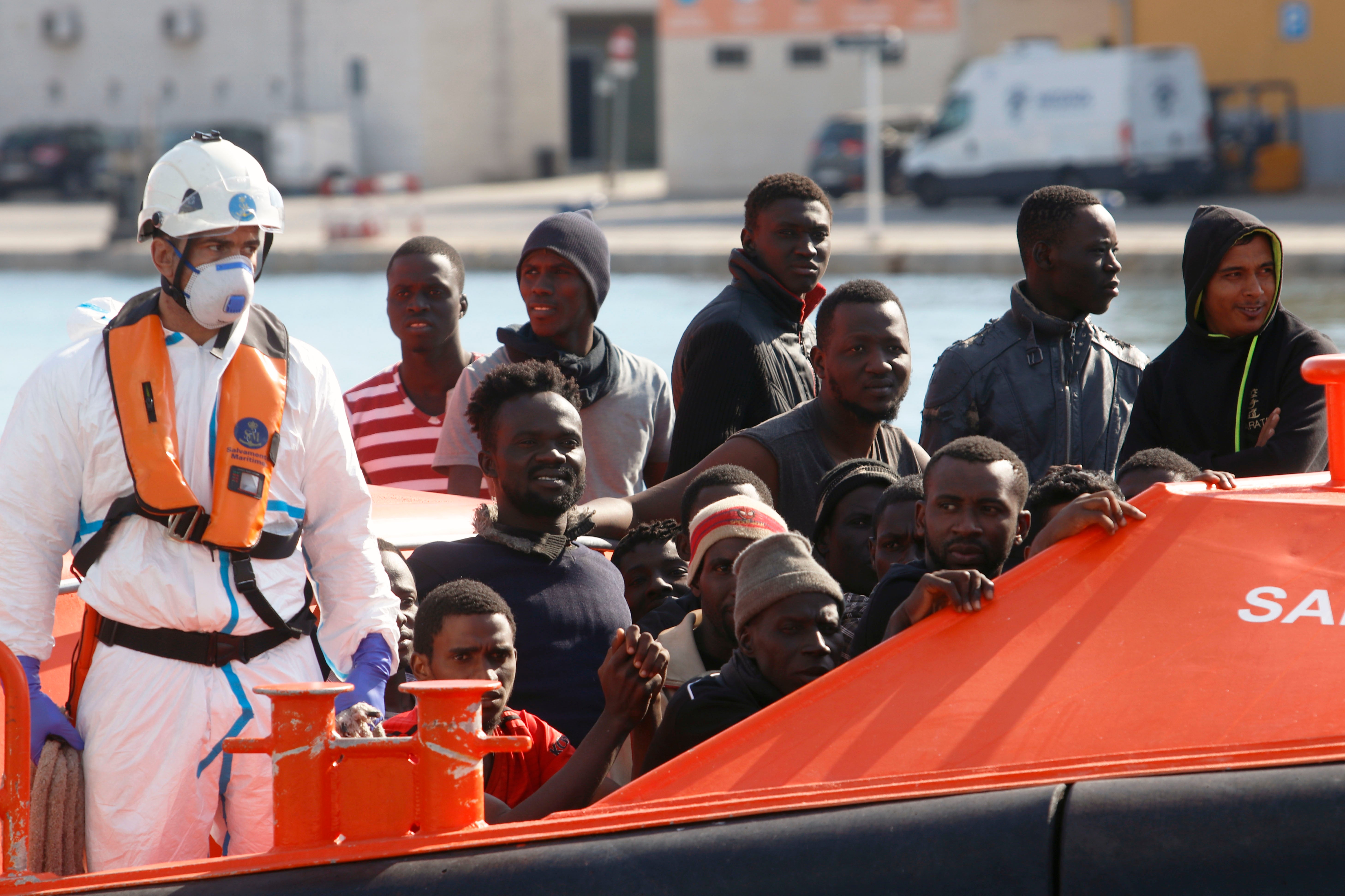 La verdad tras el vídeo que circula en redes sobre una supuesta "invasión migratoria" en España La verdad tras el vídeo que circula en redes sobre una supuesta "invasión migratoria" en España