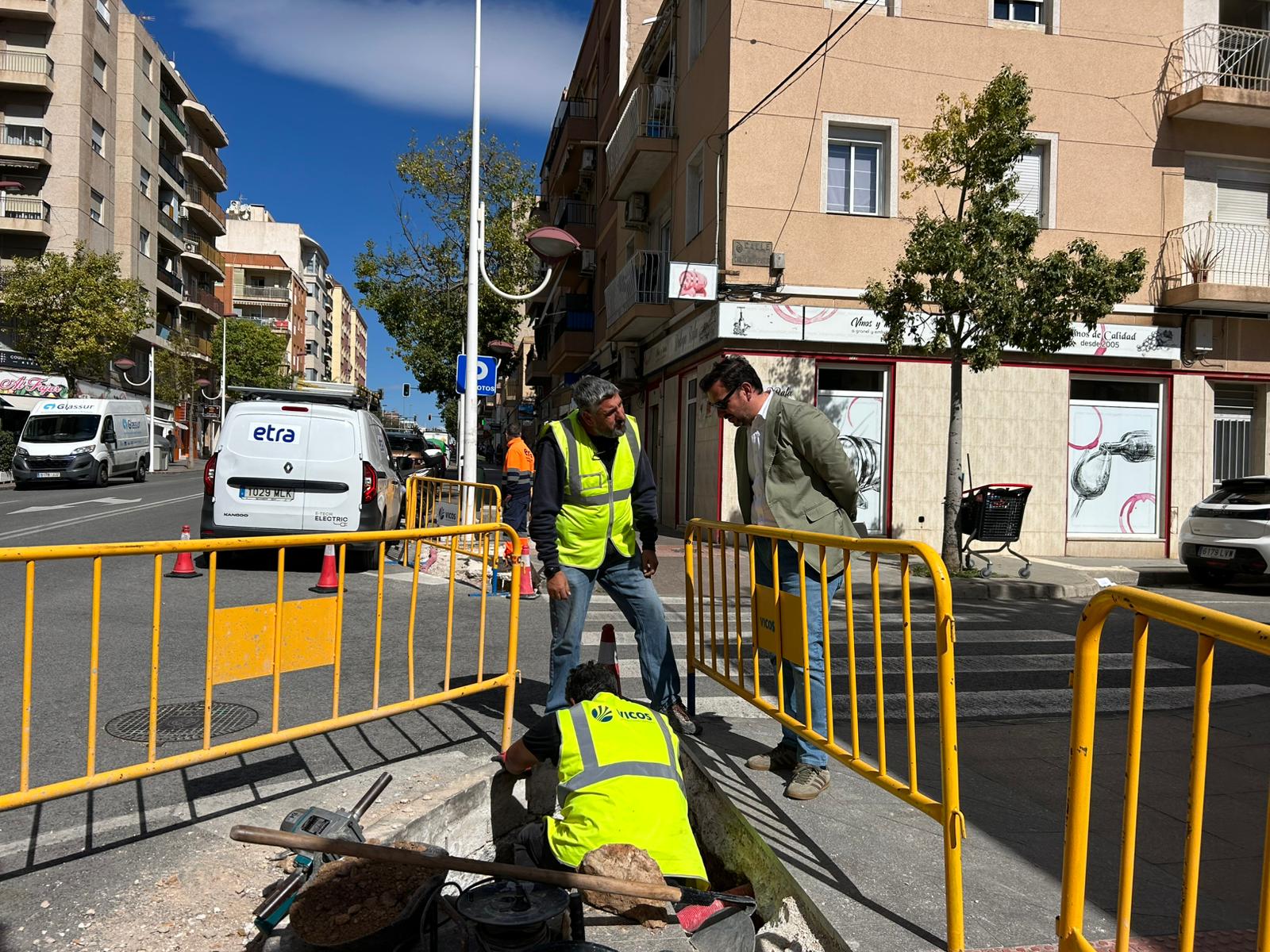 El Ayuntamiento de Elche proyectar colocar nuevos puntos con semáforos en zonas de las avenidas de Novelda y de la Universidad El Ayuntamiento de Elche proyectar colocar nuevos puntos con semáforos en zonas de las avenidas de Novelda y de la Universidad