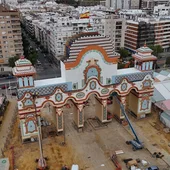 El espectáculo previo al Alumbrado de la Feria estará a cargo del mítico grupo Raya Real El espectáculo previo al Alumbrado de la Feria estará a cargo del mítico grupo Raya Real