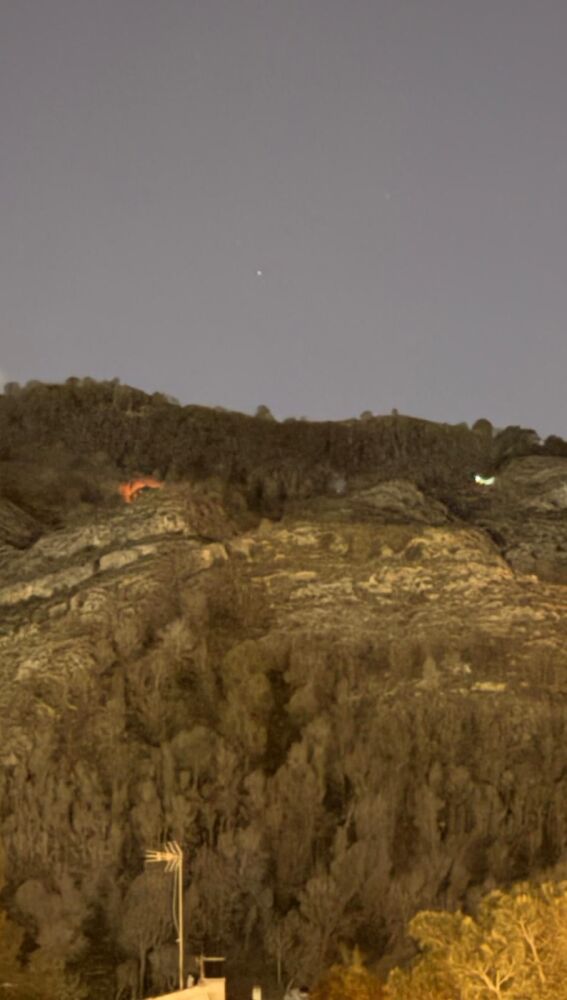 Foco del incendio registrado anoche en la Sierra de Orihuela