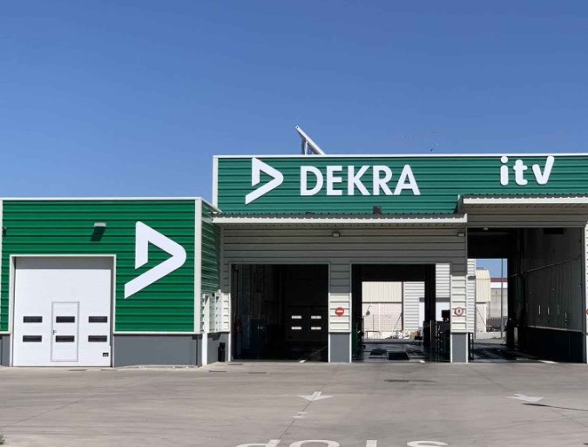 La empresa DEKRA ITV ya presta sus servicios en Plasencia y Navalmoral de la Mata La empresa DEKRA ITV ya presta sus servicios en Plasencia y Navalmoral de la Mata