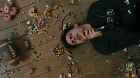 Videoclip de 'Joder, no sé' de Carolina Durante Videoclip de 'Joder, no sé' de Carolina Durante