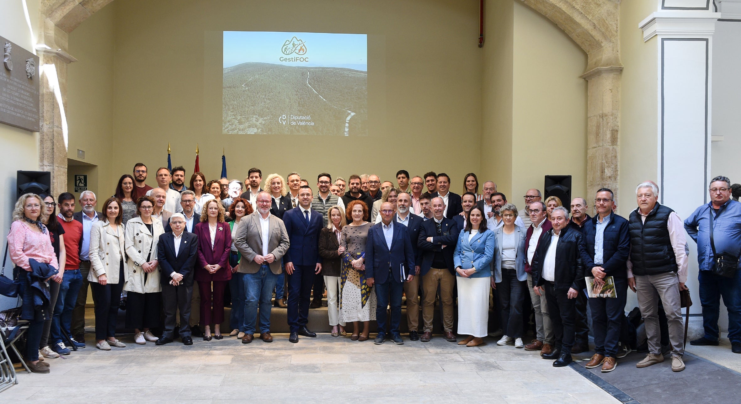 La Diputación de Valencia asigna casi un millón de euros a los ayuntamientos de la Ribera para gestión forestal y prevención de incendios La Diputación de Valencia asigna casi un millón de euros a los ayuntamientos de la Ribera para gestión forestal y prevención de incendios