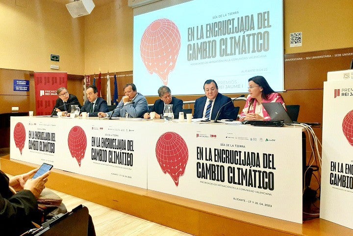 Alicante conmemora el Día de la Tierra para proteger la biodiversidad Alicante conmemora el Día de la Tierra para proteger la biodiversidad