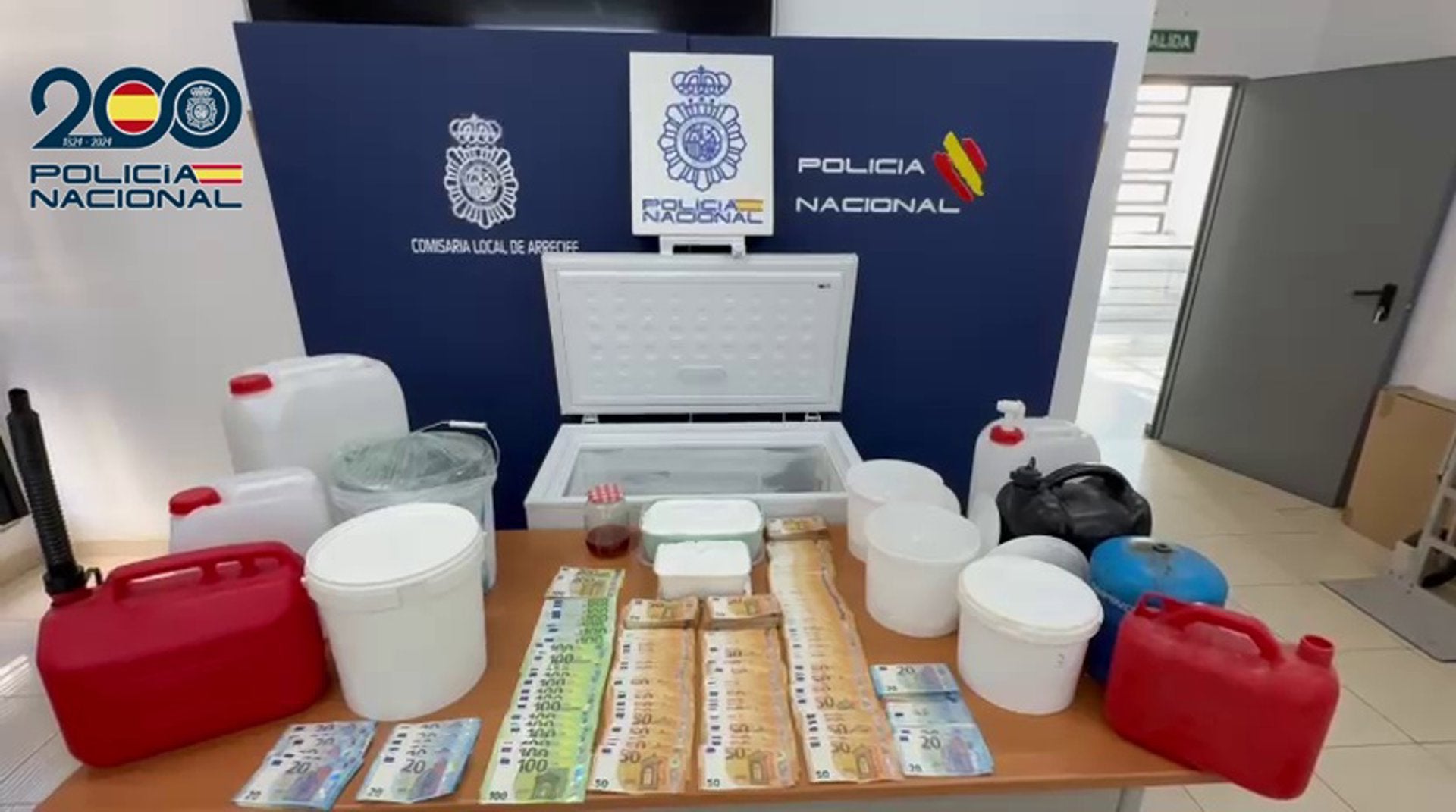 La Policía desmantela uno de los mayores laboratorios de fabricación de “Speed” en Canarias La Policía desmantela uno de los mayores laboratorios de fabricación de “Speed” en Canarias